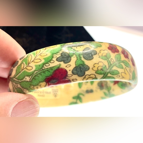 Vintage Signed Brandt Design Valdrome France Lucite Floral Bangle Bracelet - Picture 7 of 8